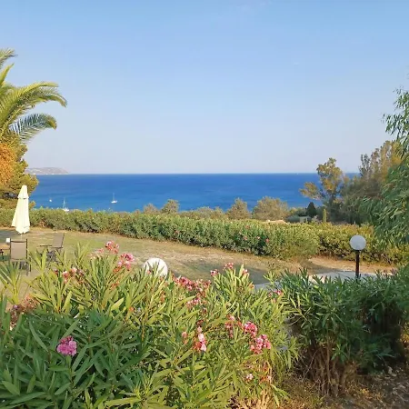 Nerissa 3, Two Bedroom House Hébergement de vacances