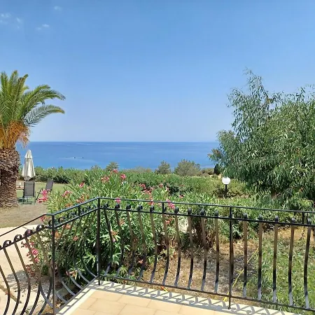 Nerissa 3, Two Bedroom House * سبارتيا