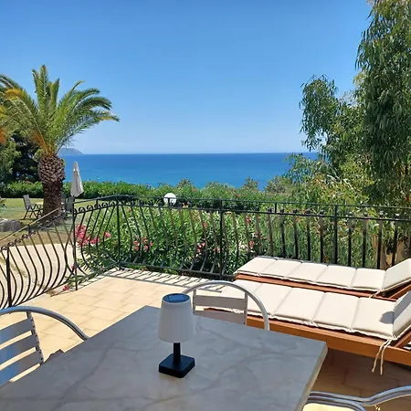 Nerissa 3, Two Bedroom House سبارتيا